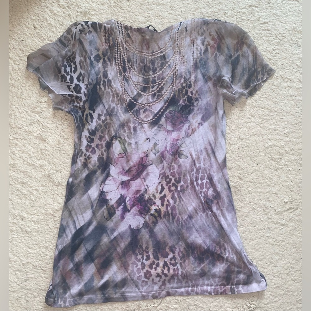 Y2K patterned top - Picture 2 of 7